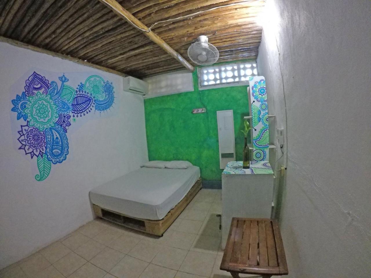 Hostel Playa Плайя-дель-Кармен Екстер'єр фото